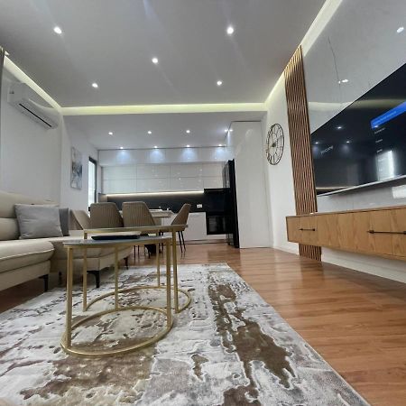 Lux Apartment At Arlis تيرانا المظهر الخارجي الصورة